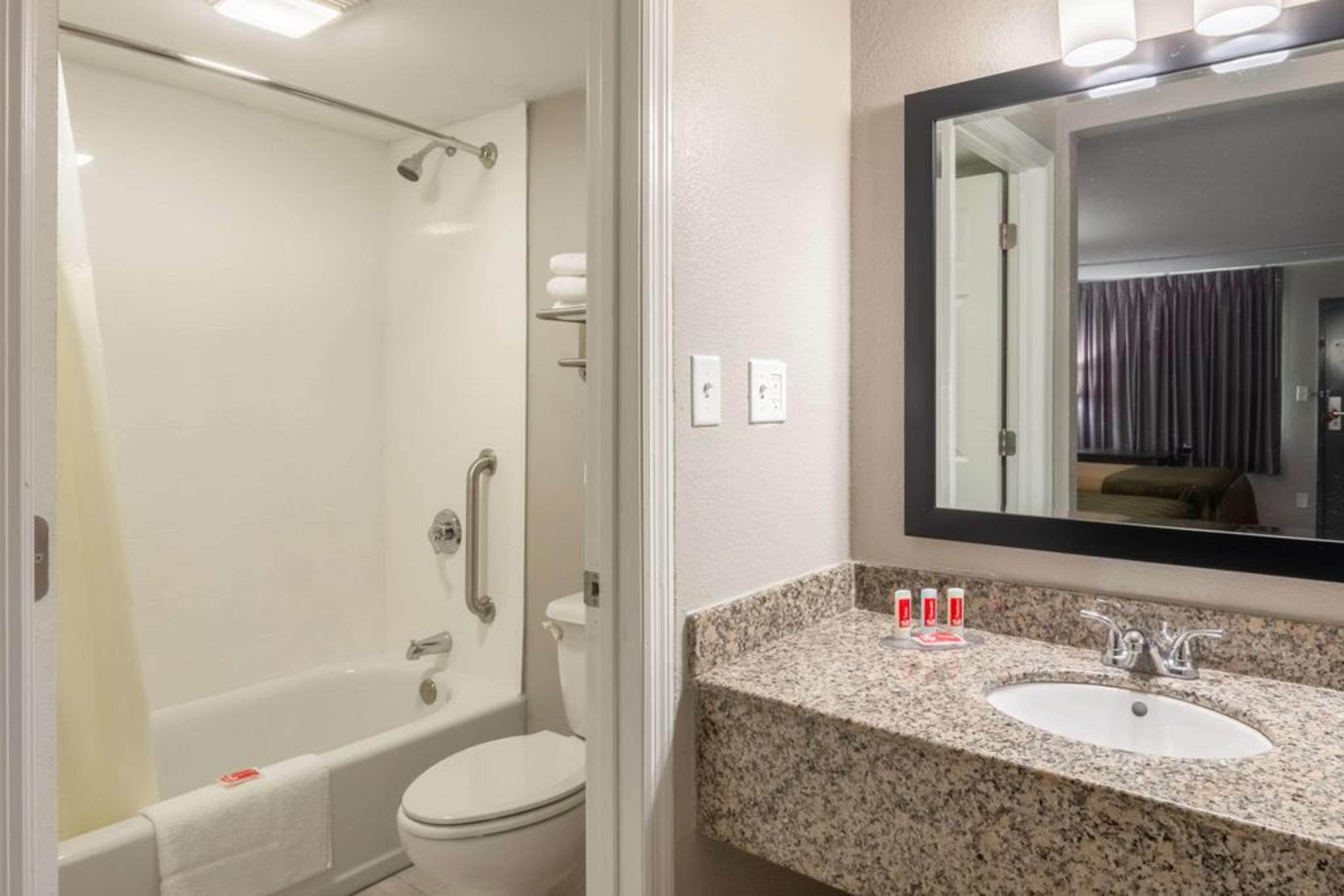 Econo Lodge East Ridge Chattanooga Bagian luar foto