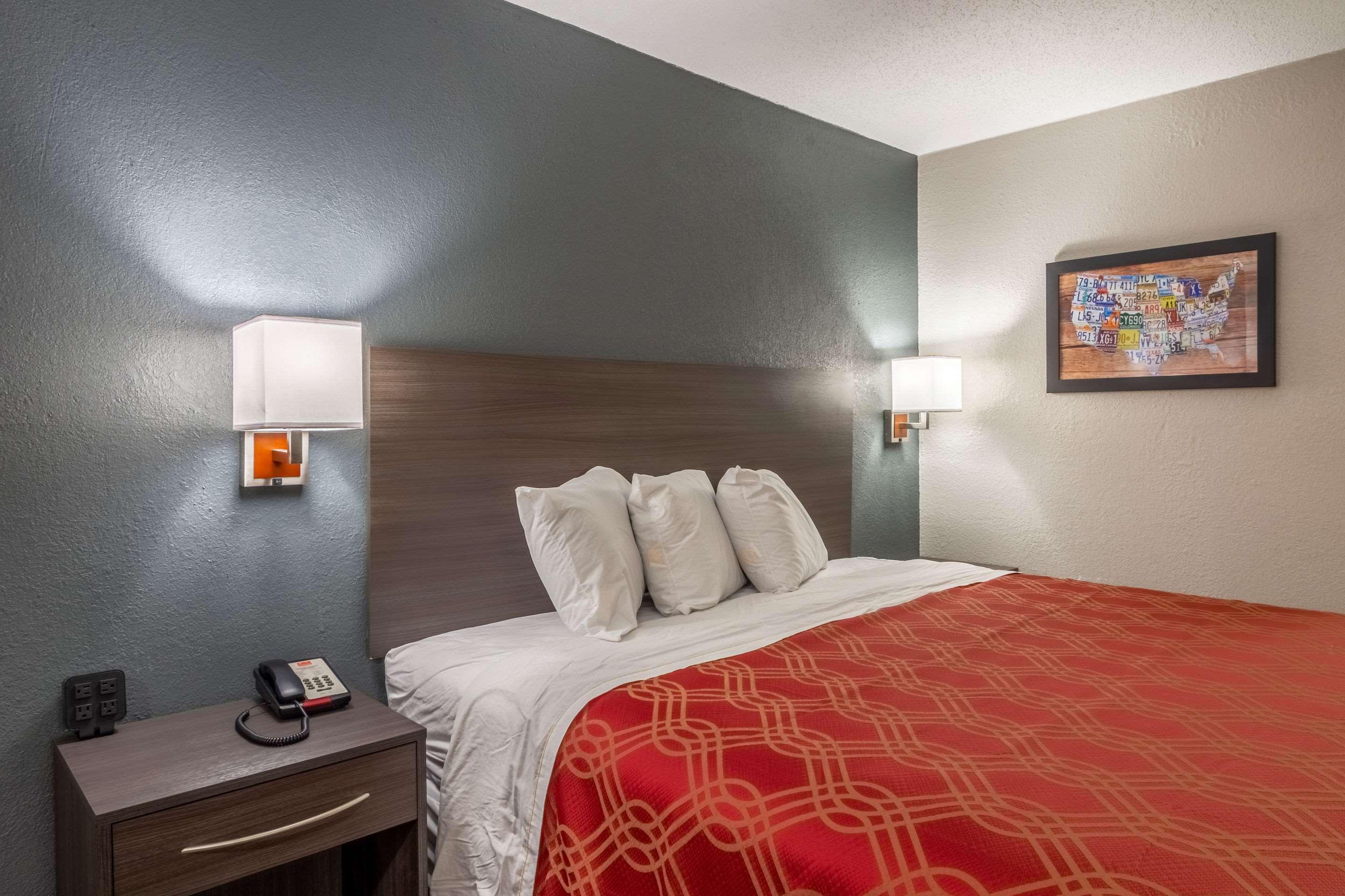 Econo Lodge East Ridge Chattanooga Bagian luar foto